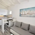 Zorana Rogoznica (Sibenik-Knin)