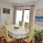 Zorana Apartamento