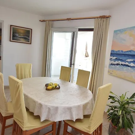 Zorana Apartamento