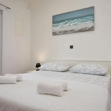 Zorana Apartamento Rogoznica (Sibenik-Knin)
