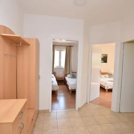 Zorana Apartamento *