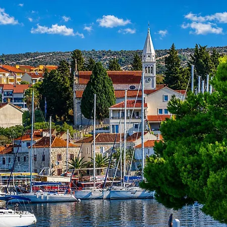 Zorana * Rogoznica (Sibenik-Knin)