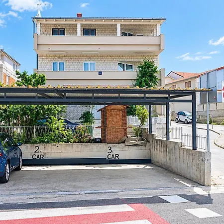 Zorana Appartement *