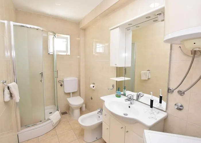 Daire Zorana Rogoznica (Sibenik-Knin)